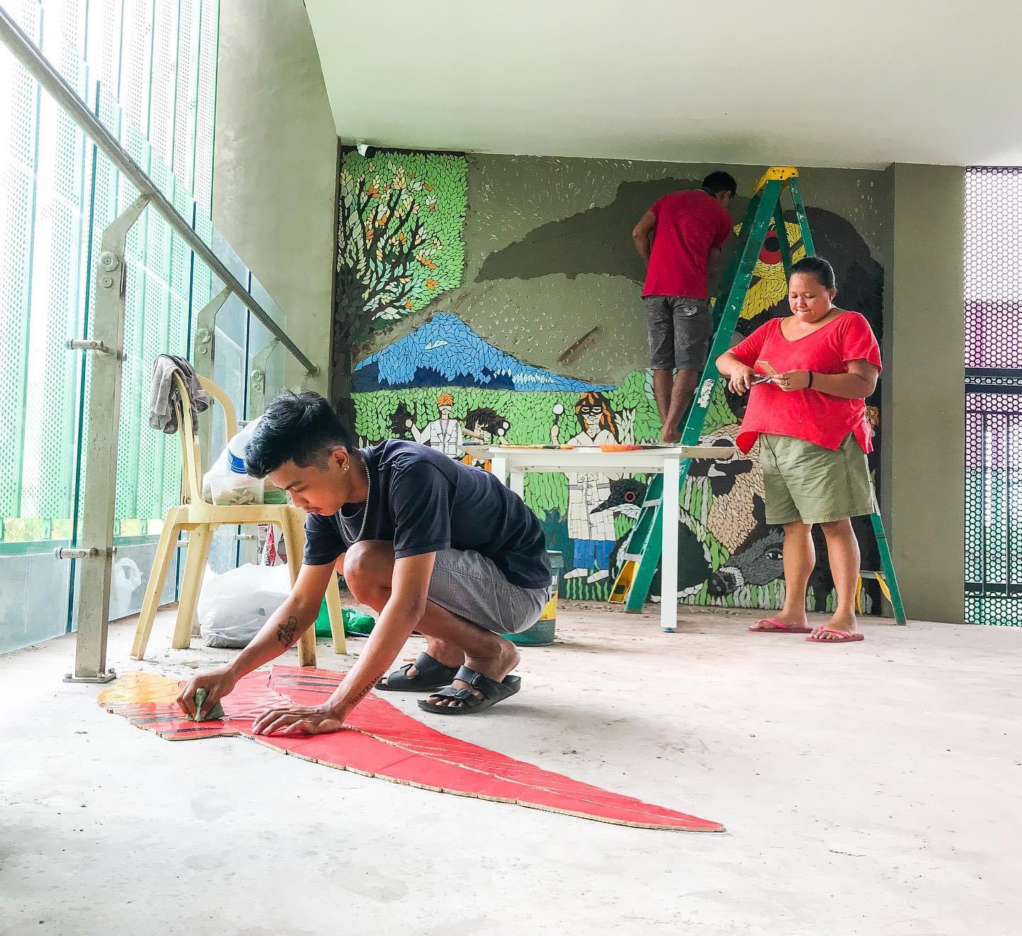 Ihvonie Sevilleno TeySev Tey mosaics mural La Salle
